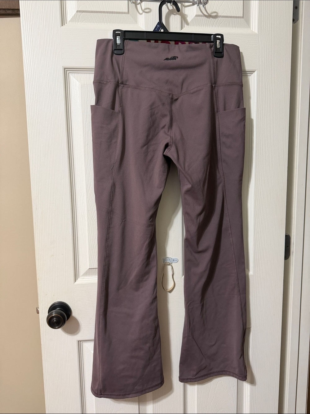 Avia Mauve Active Pants with Side Pockets & Flare Legs